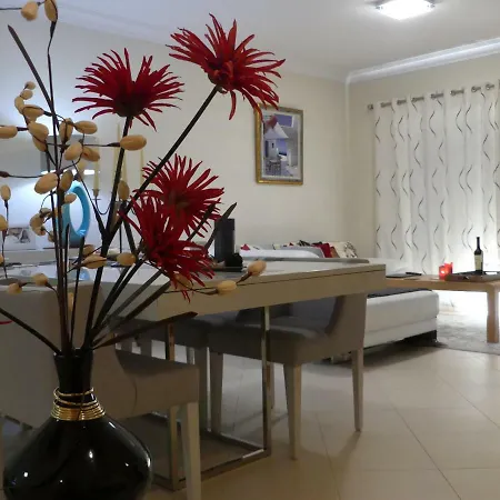 Appartement Standing Pres Des Golfs Quarteira