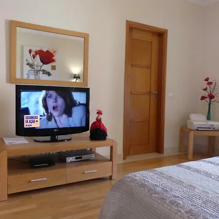 Standing Pres Des Golfs Apartman *